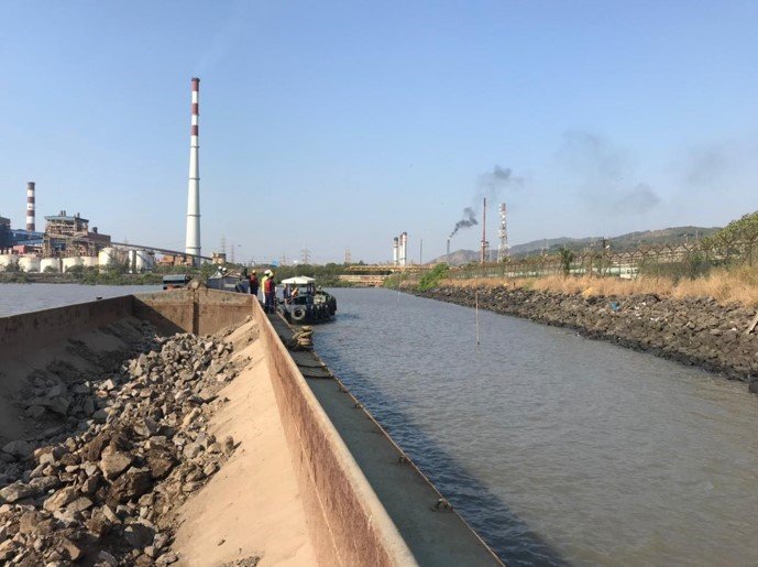 Fifth Oil Berth JD-5 Project at Mumbai Port Trust with industrial waterway and cargo operations